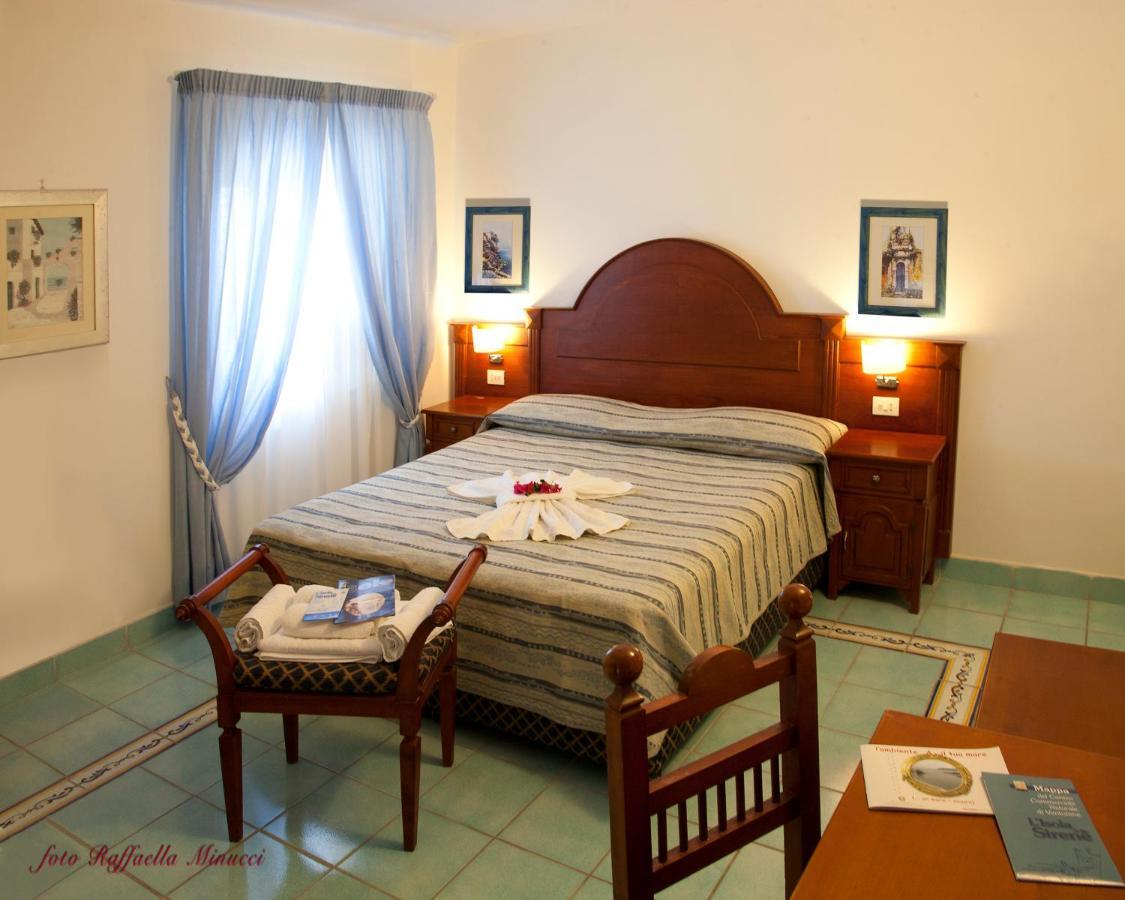 Hotel Isolabella ヴェントテーネ エクステリア 写真