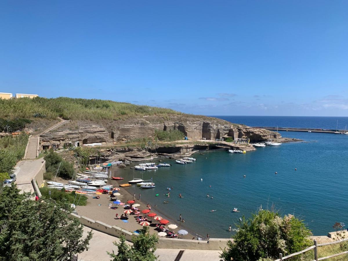 Hotel Isolabella ヴェントテーネ エクステリア 写真